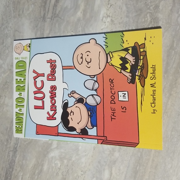 Charle Brown  Ready to read  books - Picture 2 of 3